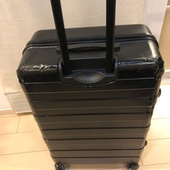 旅行用キャリーケースの画像