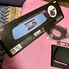 ルームミラー型ドライブレコーダーMicroSDカード付き搭載の画像