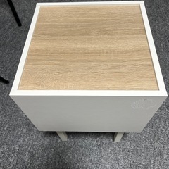 テブル