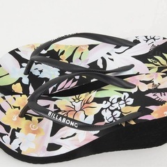 新品 BILLABONG 厚底サンダルの画像