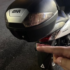 リアボックス　トップケースGIVI B29NT2 TECH
