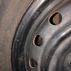 195/65/15 　鉄ホイール付タイヤ　４本　　スペアや廃車用に　の画像