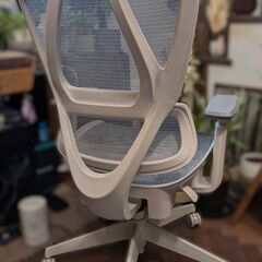 ほぼ新品オフィスチェアーの画像