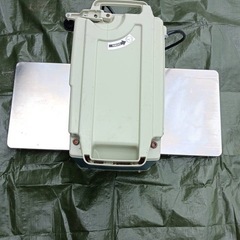 マキタ　makita 304mm自動カンナ 2012NBの画像