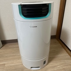 象印　衣類乾燥除湿機　RJ-XS70型