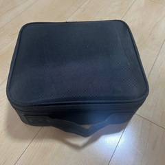 (取引予定者決定)化粧ポーチの画像