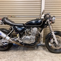 ヤマハ　SR400 rh01j 配送可能　支払いは現金or振り込みも可能の画像