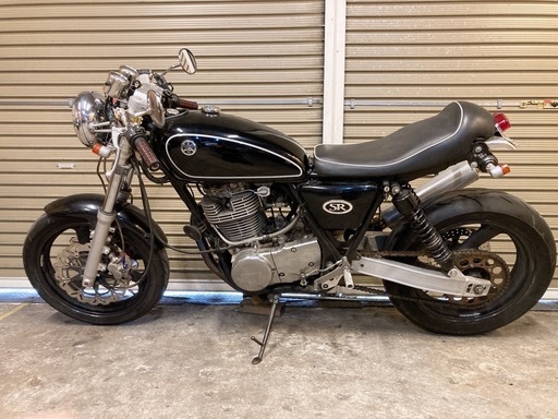 ヤマハ　SR400 rh01j 配送可能　支払いは現金or振り込みも可能 ヤマハ SR400 rh01j 配送可能 支払いは現金or振り込みも可能