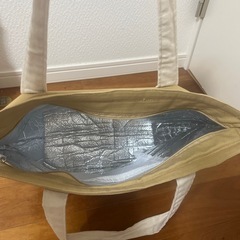 保冷バッグ　トートバッグとしてもの画像