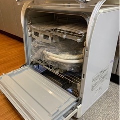 取引中。パナソニック食器洗い乾燥機の画像