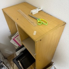 本棚 セルフ　カラーボックス