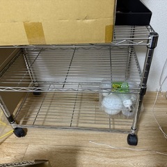スチールラック　金属棚