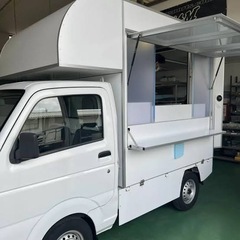 キッチンカーレンタルしたい人いますか?