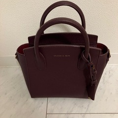 CHARLES & KEITH ハンドバッグ※無料