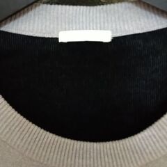 半袖ニットシャツです☆  サイズはＬ　(着心地は ＬＬ くらいです)の画像