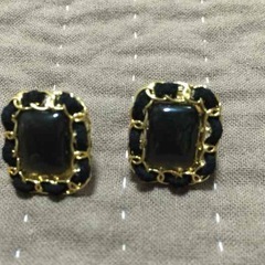 ピアス 2コセット 新品 未使用　クラッシックの画像