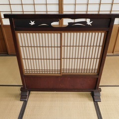 和室用の昔のパーテーション？　古いもの