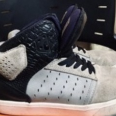 supra アトム　スニーカーの画像