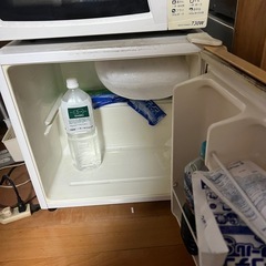 小型冷蔵庫の画像
