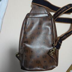 カステルバジャックバックの画像
