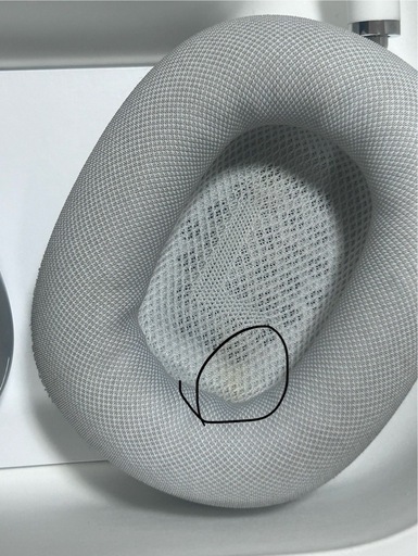 三万円でお譲り致します。　AirPods Max