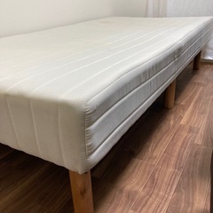 シングルベッド