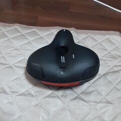 自転車　サドル(25×20×10)　の画像