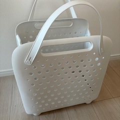 折りたたみ洗濯籠
