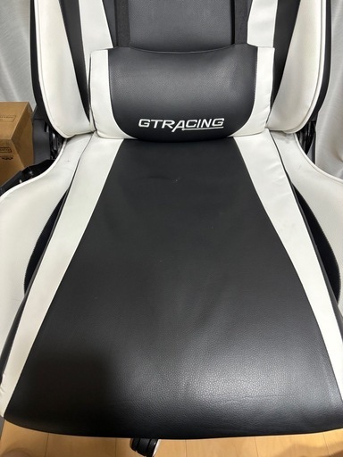 取引中GTRacing ゲーミングチェア