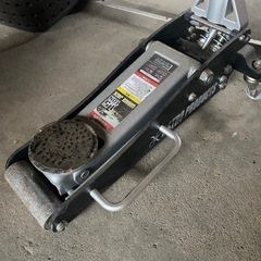 1.5t アストロ　ジャッキの画像