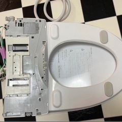 LIXIL（INAX）　ウォシュレット　2021年製　品番CW-PA11F 製造番号　W5091690 の画像