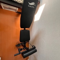 トレーニングベンチ マルチシットアップベンチ 折り畳み 耐荷重300kg フラットベンチ 筋トレ 角度調節簡単 腹筋 背筋 ダンベルベンチ 収納便利の画像