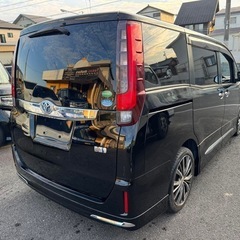 ノアハイブリッド車検2年付の画像