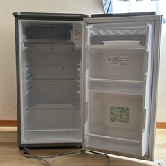 AQUA冷蔵庫75Lの画像