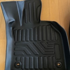 新型プリウス・フロアマット