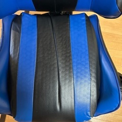 ゲーミングチェアの画像