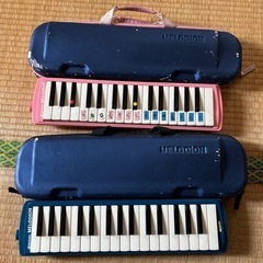 鍵盤ハーモニカ　メロディオン