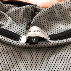 パーカーの画像