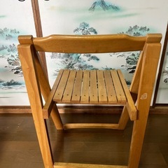 折りたたみ椅子、木製の画像