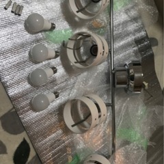 4連間接照明