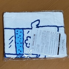 新品・未開封　スヌーピー ギフトボックス柄タオルの画像