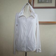 UNIQLOエアリズムパーカーの画像