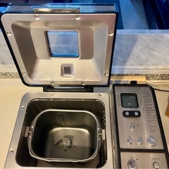 Cuisinart クイジナート　ホームベーカリー シルバーの画像