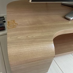 シャープテレビとテレビ台セットの画像
