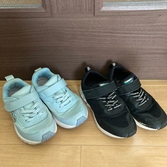 女の子用スニーカー　20cm