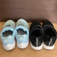女の子用スニーカー　20cmの画像