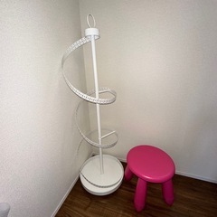 IKEA イケア キッズチェア クリスマスツリーの画像