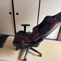 ゲーミングチェアの画像
