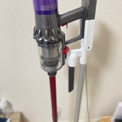 ダイソン   nv11(sv14) 掃除機 純正スタンド付きの画像