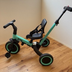 BTM キックバイク　手押し車　 子供用　三輪車